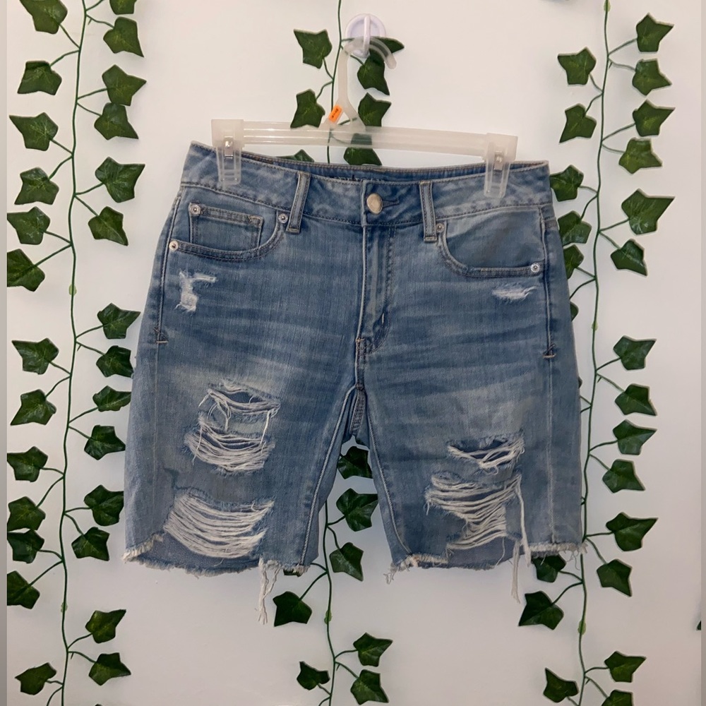 American Eagle jean shorts size 00